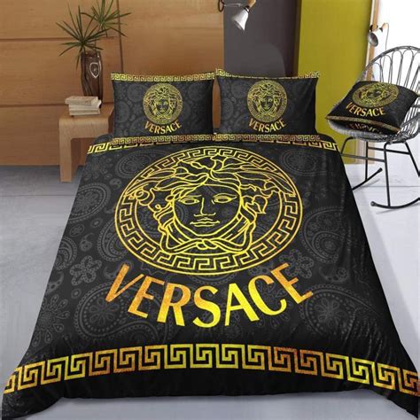 versace bedding queen size.